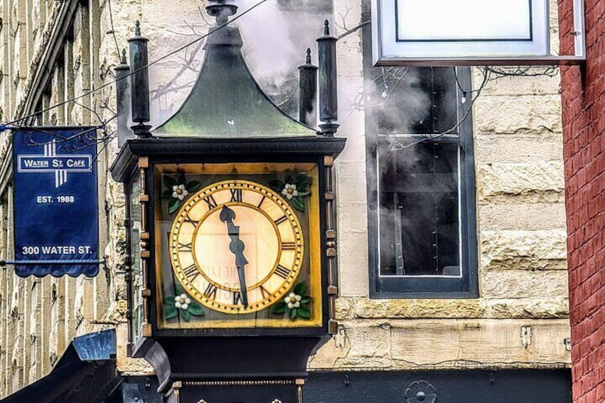 Steam clock