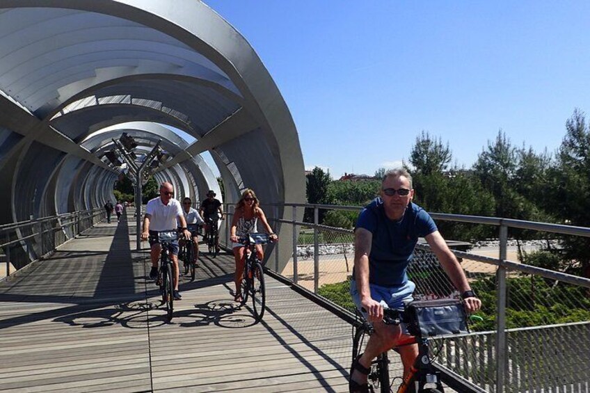 Guided Afternoon Bike Tour in Madrid
