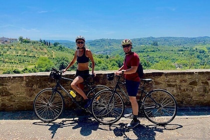 Tuscan Country Bike Tour från Florens, inklusive vin och olivolja Smakninga...