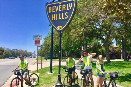 Beverly Hills Tour: Film Star Homes and LA Sightseeing by E-Bike