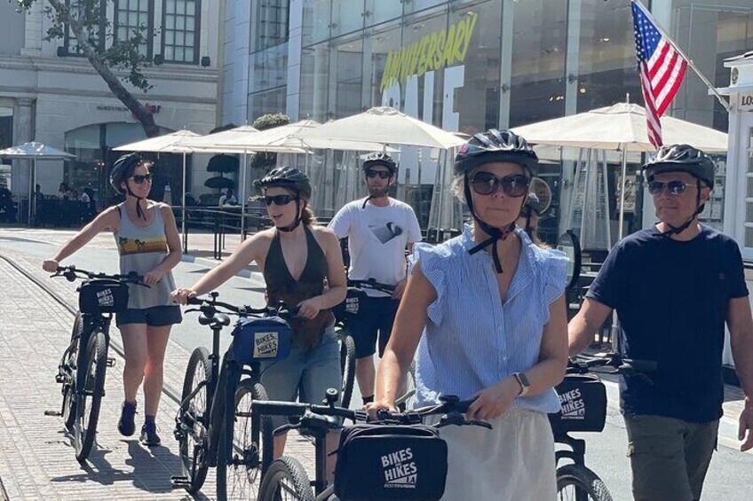 Hollywood Tour: Sightseeing by Electric Bike