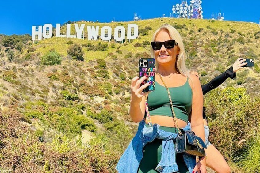 E-Bike Tour to the Hollywood Sign with great photos