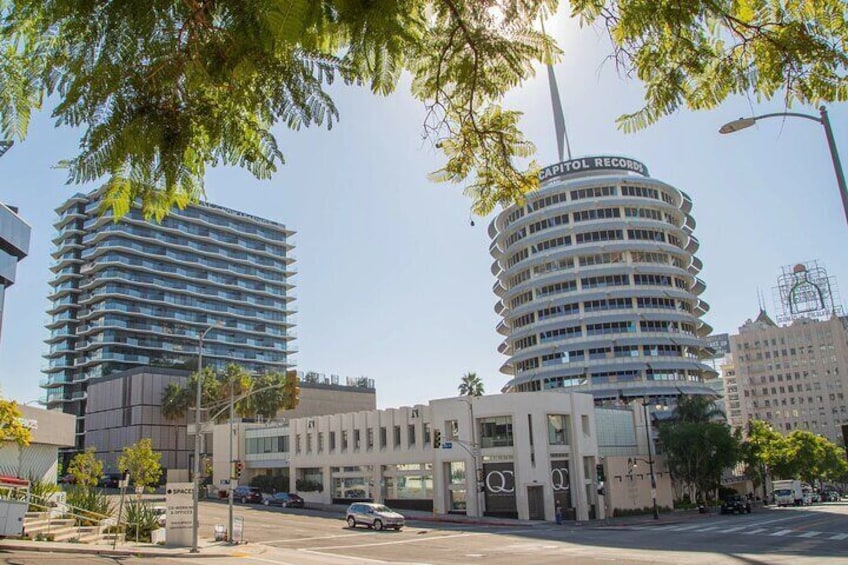 See Capitol Records Building and have a great time on your Hollywood Bike Tour Adventure
