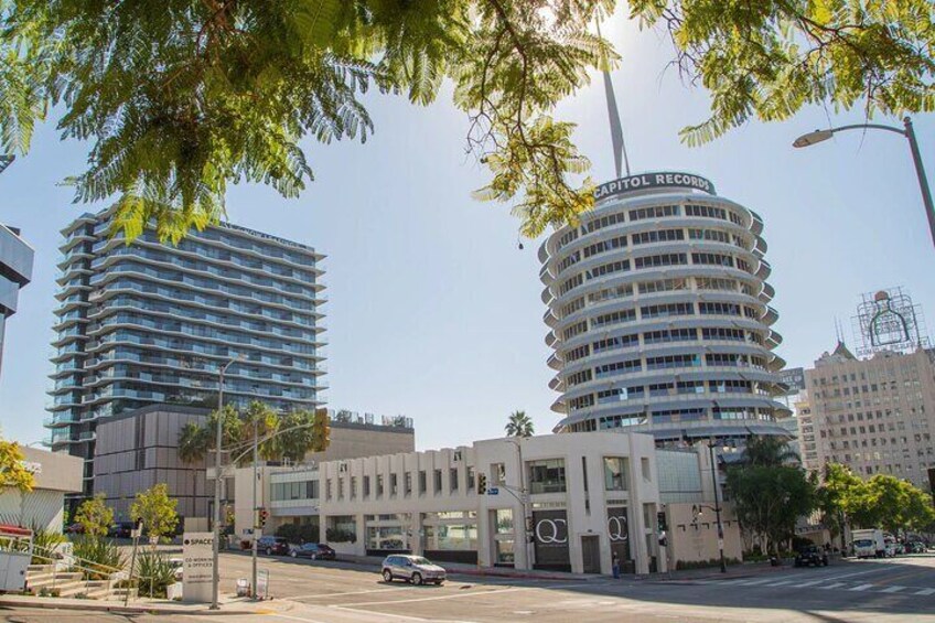 See Capitol Records Building and have a great time on your Hollywood Bike Tour Adventure