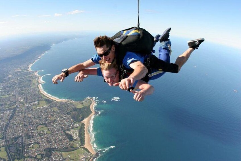 Wollongong Tandem Skydiving from Sydney