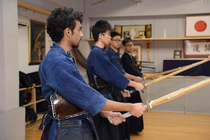 東京での剣道を通じた2時間の本物のサムライ体験