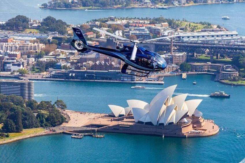 Sydney Beaches Tour by Helicopter