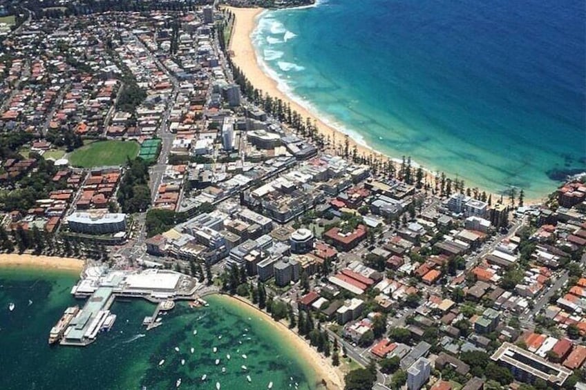 Private Helicopter Flight Over Sydney & Beaches for 2 or 3 people - 30 Minutes