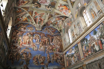 Skip the Line Tickets to Sistine Chapel and Vatican Museums