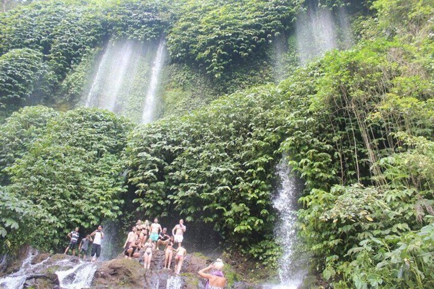 Benang Kelambu Waterfall