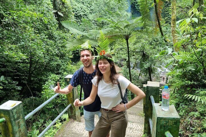 Benang Kelambu & Stokel Waterfall