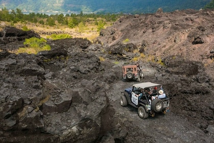 Esperienza dell'alba sul Monte Batur in jeep 4WD con Bali Volcano Jeep