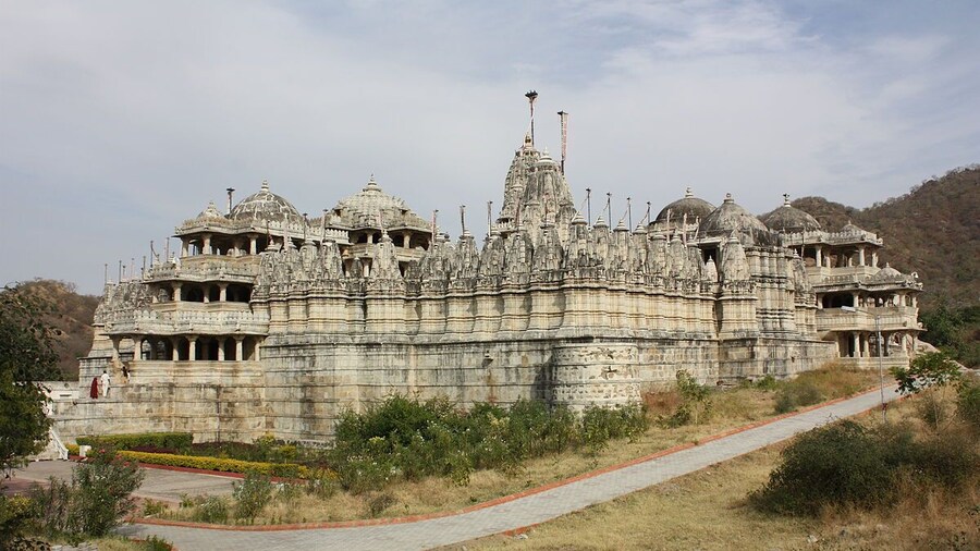 6-Day Grand Heritage Tour of Western Rajasthan from Udaipur