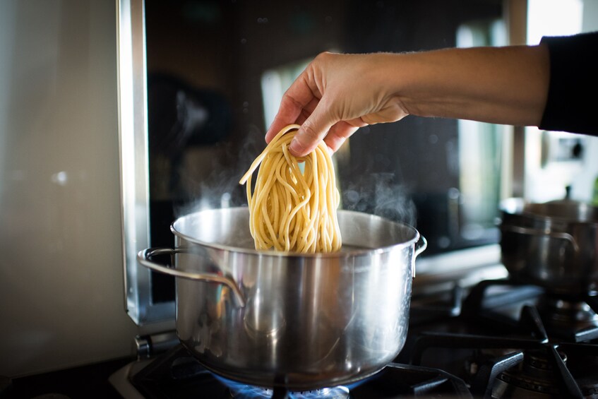 Private pasta-making class at a Cesarina's home in Turin