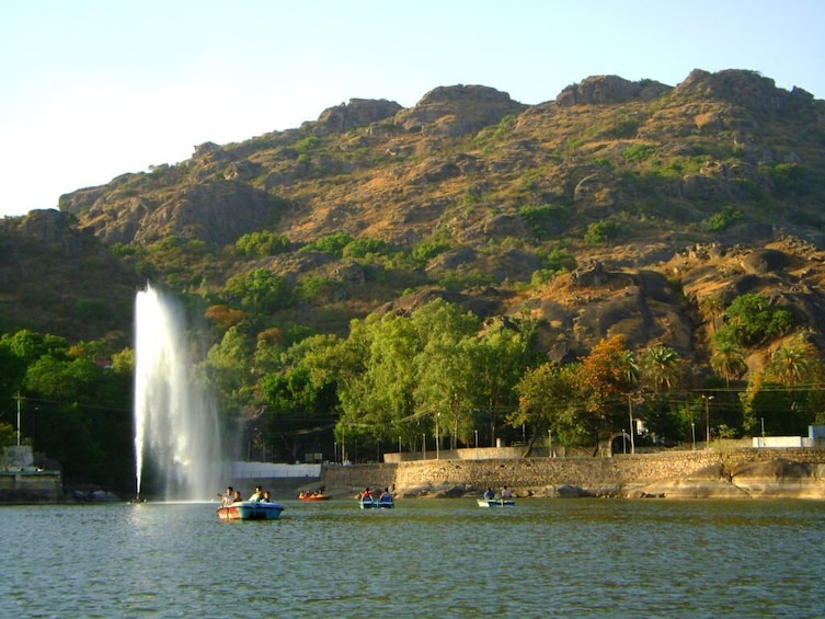 7-Day Rajasthan Tour With Mt Abu Kumbhalgarh from Udaipur