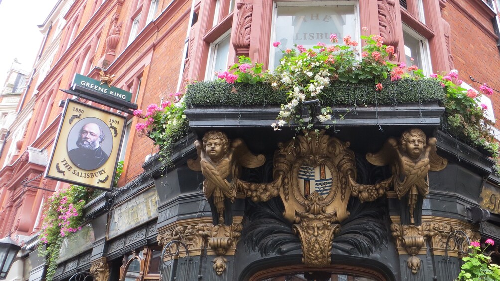 Show item 1 of 10. London Pub Walking Tour of Covent Garden