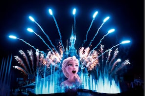 Disneyland® Paris Tickets & Disney's Frozen Celebration