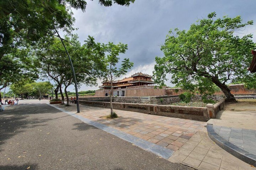 Private tour - Imperial city Walk & History stories