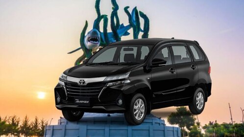 Biluthyrning i Surabaya med engelsktalande förare