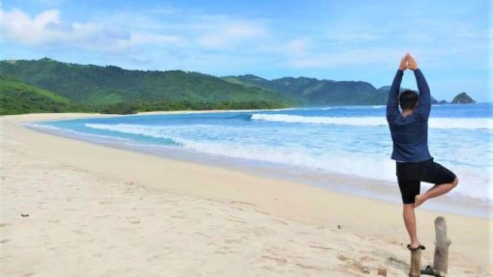 Private Lombok Hidden Beach Tour: Elak Elak, Sekotong Beach