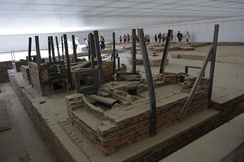 The Memorial Tour: Visit to Sachsenhausen Concentration Camp (licensed guide)