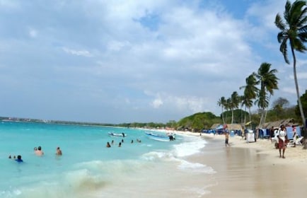 White Beach (baru) Tour from Cartagena