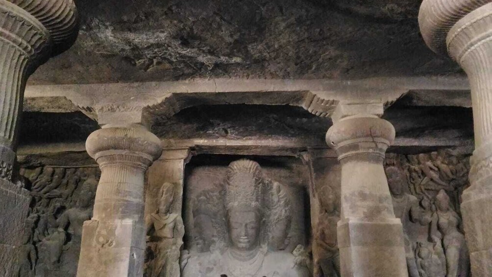 Elephanta Caves in Mumbai Experience