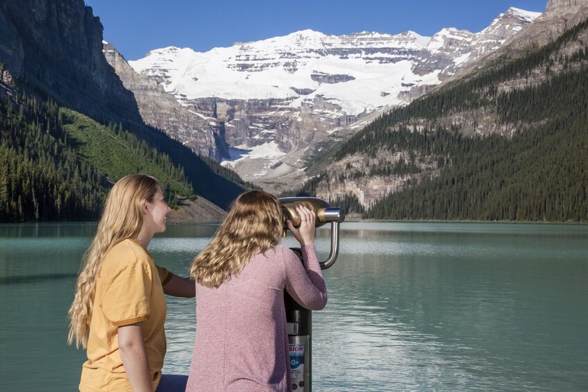 Discover Lake Louise (Fall Sightseeing)