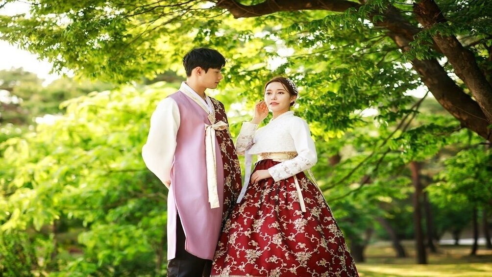 Busan Hanbok Fitting Experience