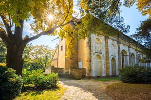 Private Self-guided tour in Prague with excursions