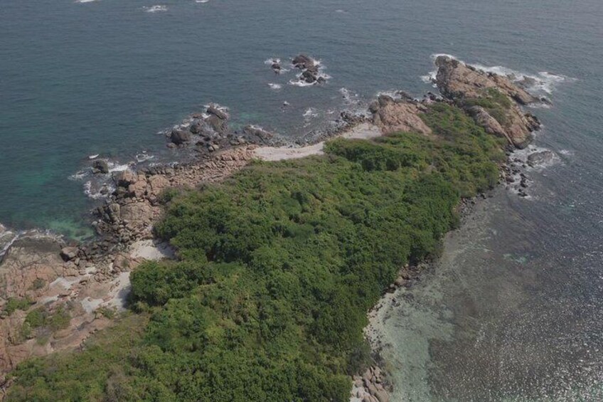 Pigeon Island national Park Snorkelling Tour 