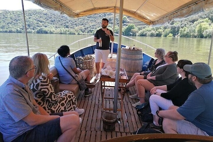 Douro Valley: A Half-Day, 1 winery, tatings & 1-h Boat tour