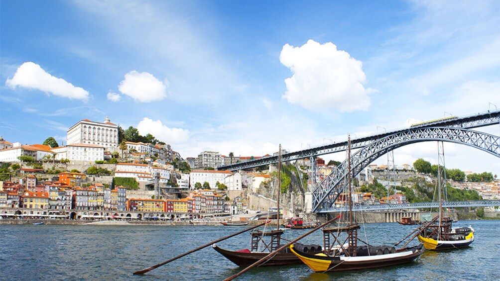 Cruise of the Six Bridges in Oporto