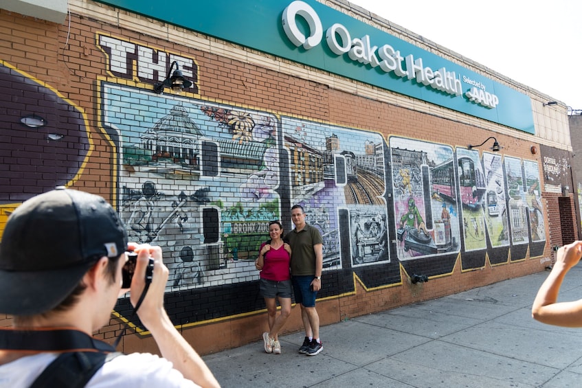 Manhattan, Queens, Bronx & Brooklyn- City of Contrasts