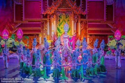 Entrada al espectáculo de cabaret del Coliseo de Pattaya