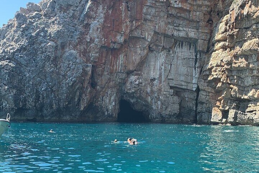 Entrance to the cave