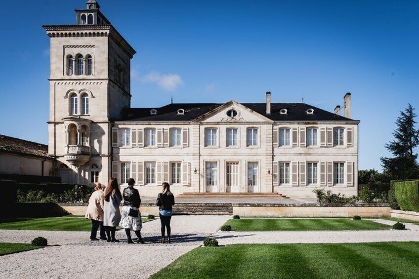 St-Emilion & Médoc Combine Day Tour including Wine Tastings and Lunch