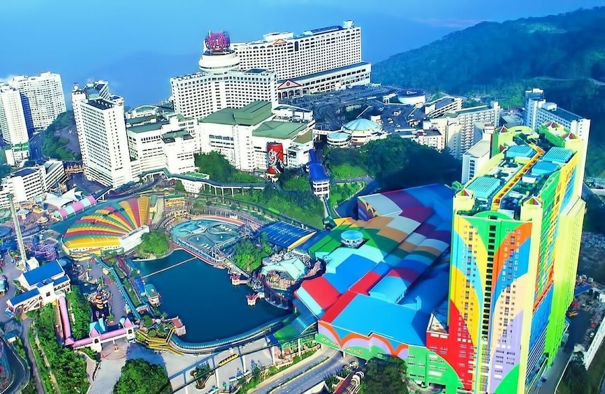 Genting Highlands Full Day Tour With Skyway Cable Car Ticket