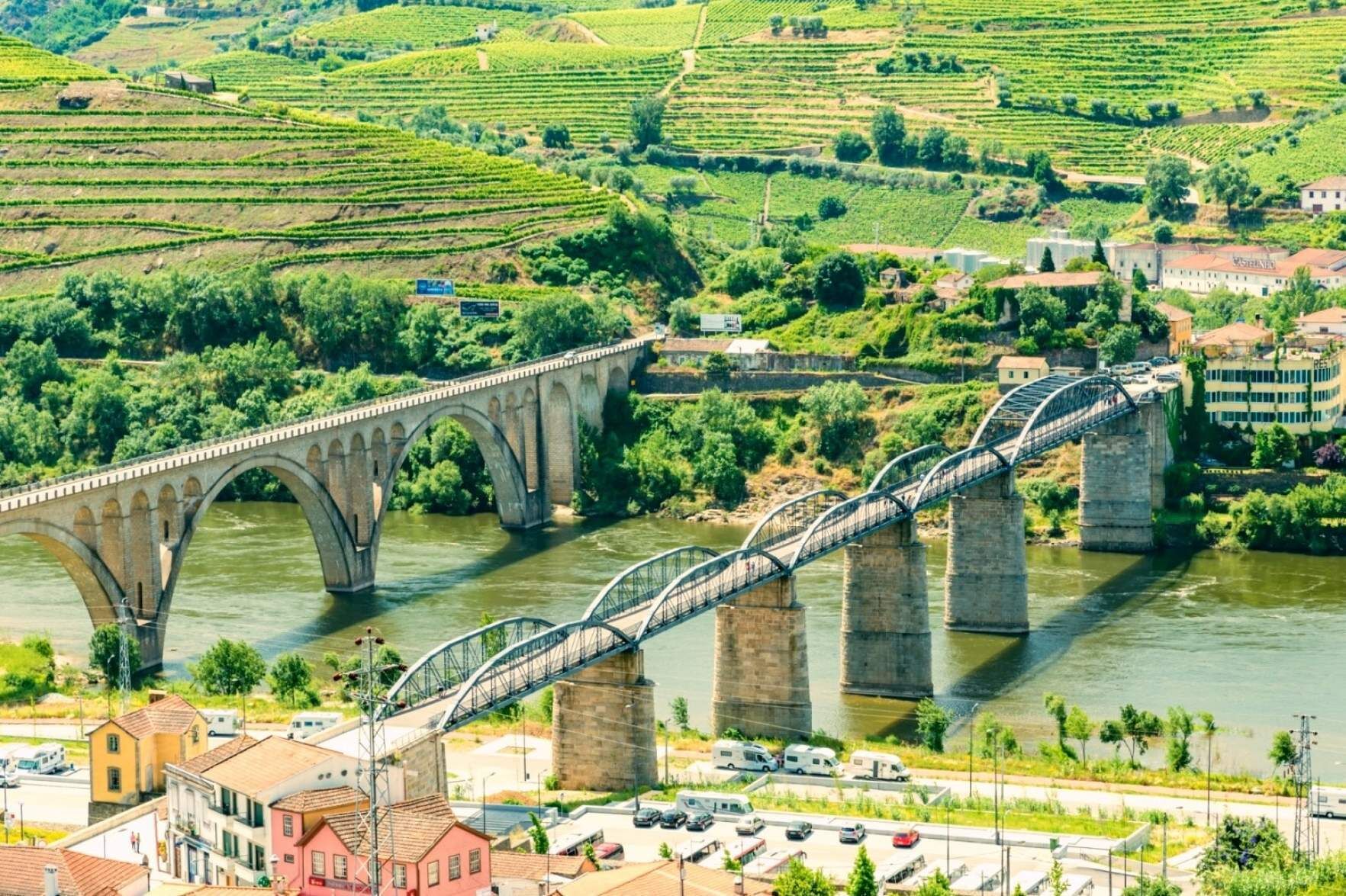 douro-valley-tour-wine-tasting-boat-and-lunch-from-r-gua