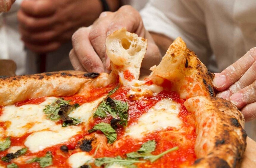 Naples Pizza Cooking Class - Shared Group Tour