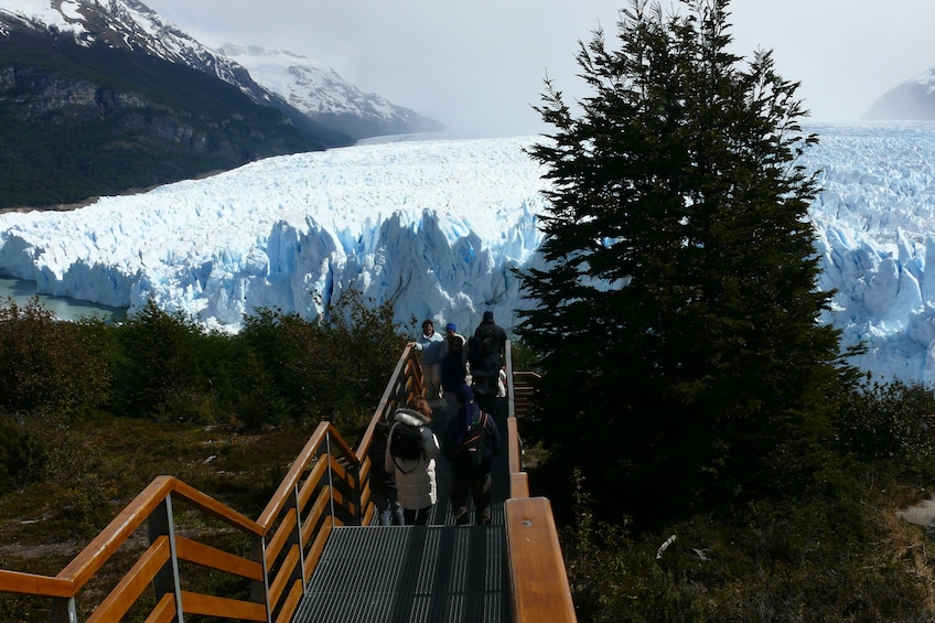 Perito Moreno Glacier Day Trip & Boat Ride from El Calafate