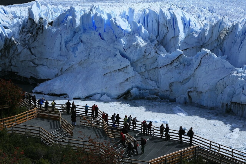 Perito Moreno Glacier Day Trip & Boat Ride from El Calafate