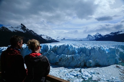 Perito Moreno Glacier Day Trip & Boat Ride from El Calafate