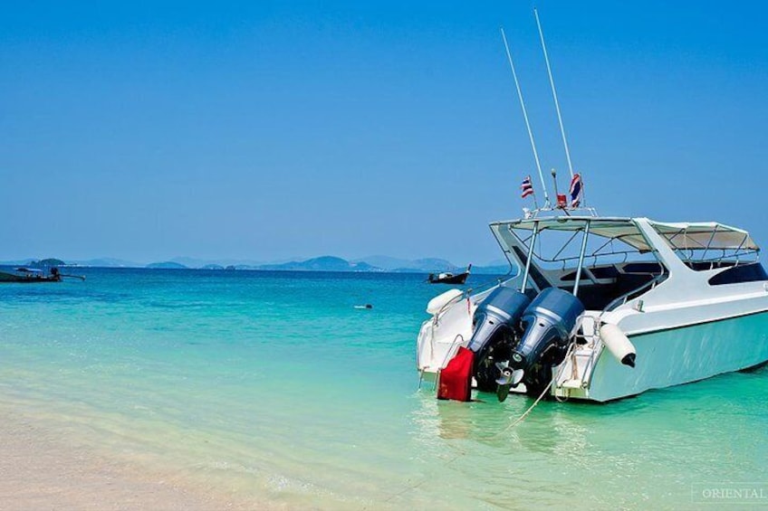 Phi Phi Khai Island Tour by Speed Boat