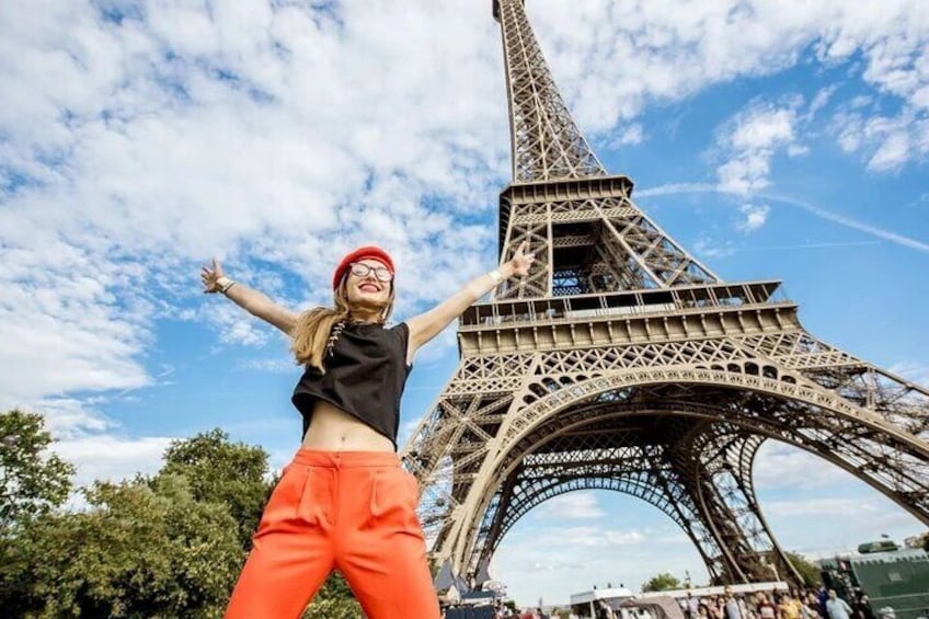Eiffel Tower Entry Ticket to Second Floor by Elevator with Views