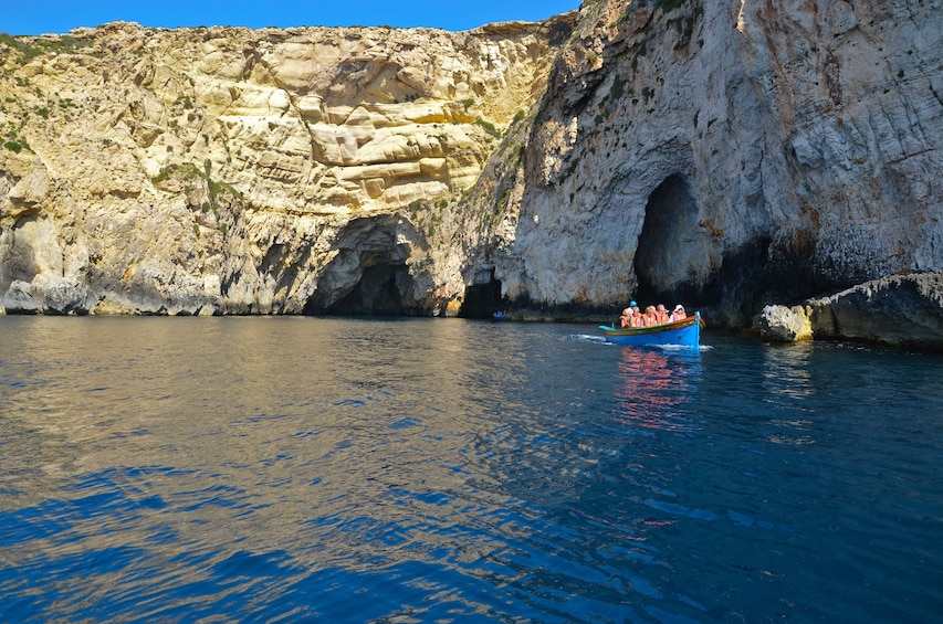 Blue Grotto & Marsaxlokk (South Malta) 