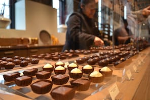 Coffee Chocolate & Wine Tour (Hotel Pick-up)