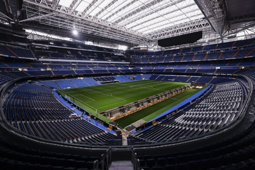 Guided Tour in Santiago Bernabéu Stadium