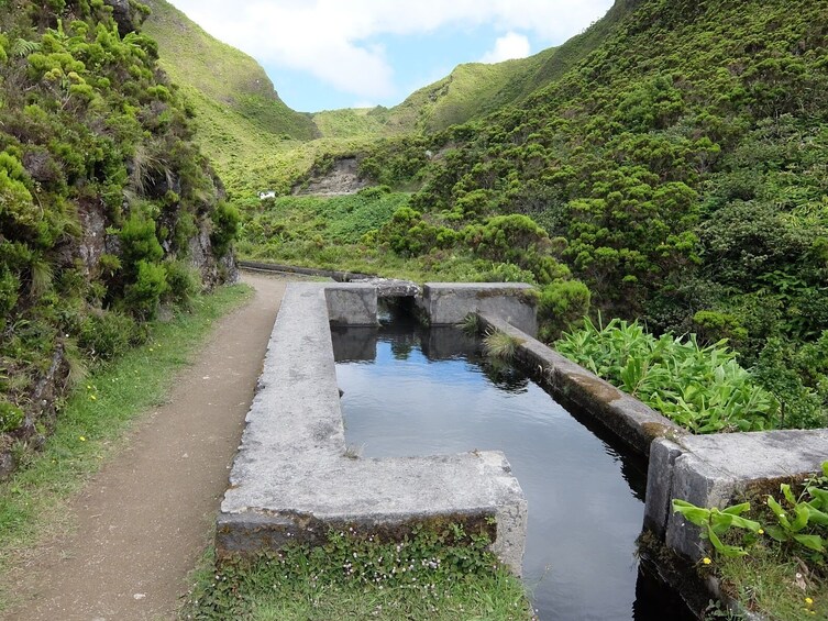 Walking Tour Lagoa do Fogo (Full Day)