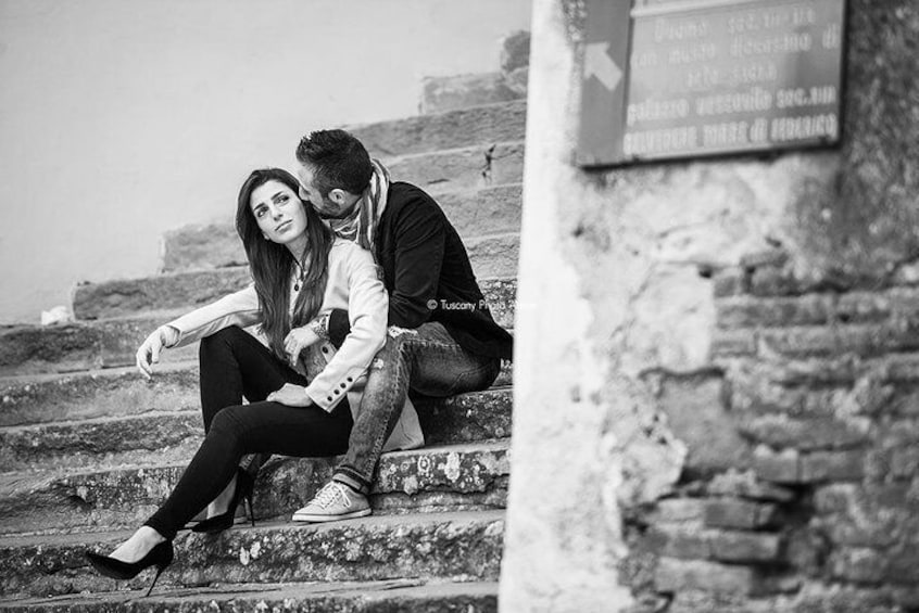 Engagement photo service in San Miniato, immortalize your marriage proposal!